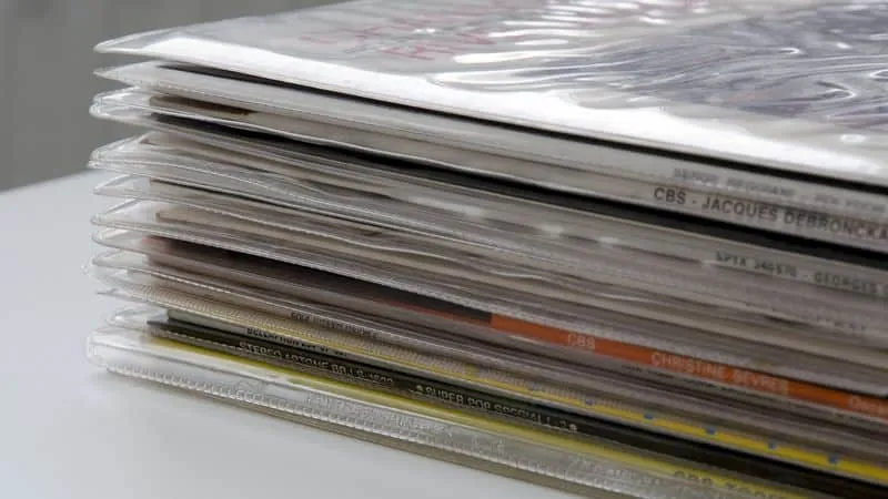 5 Must-Have Items Every Record Collector Needs