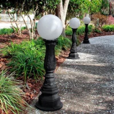 How A Street Lamp Pole Can Transform Your Garden Or Driveway? by The Kings Bay