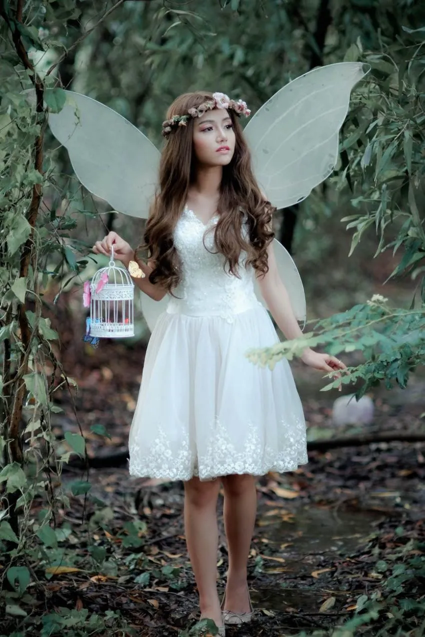 Fairy cute DIY costume idea for Halloween