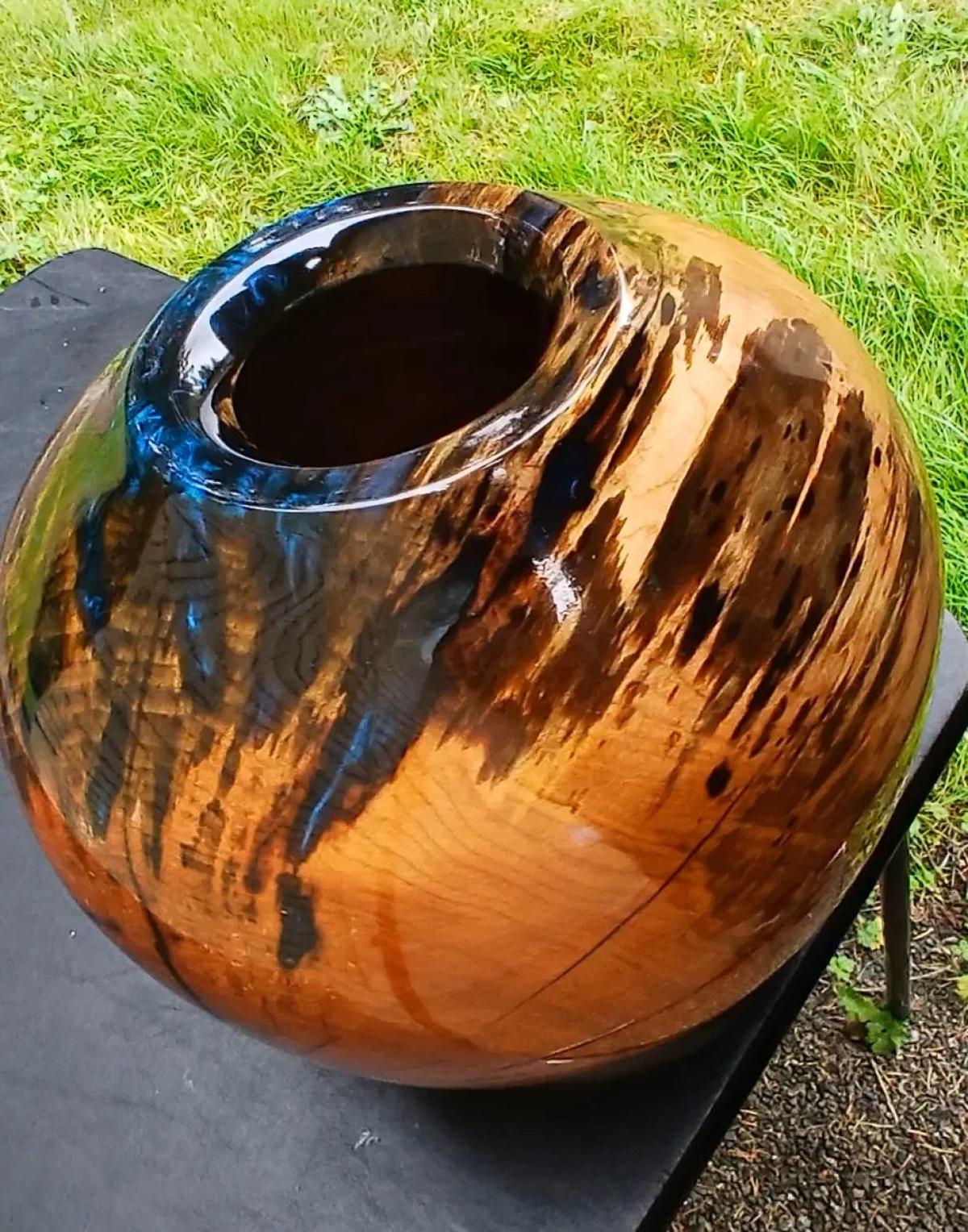Exploring The Uses Of Resin Woodturning Hollow Forms And Beautiful Bespoke Resin Wood Bowls! by The Unique Originals