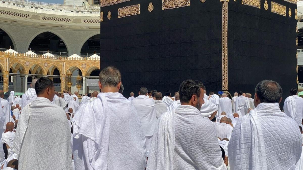 Exploring The Best 4 Star Umrah Packages For 2026 With Haram Travel by haramtravel