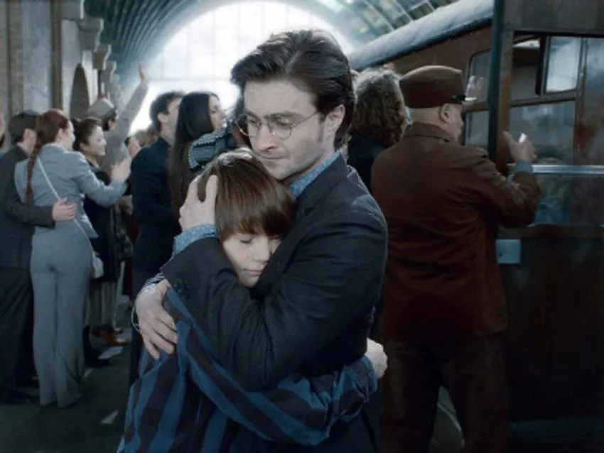 Daniel Radcliffe as grown-up Harry, appearance similar to James Potter