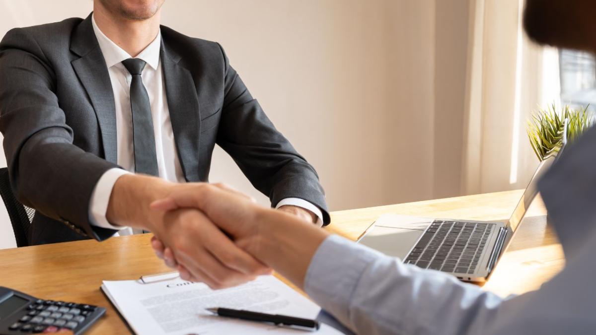 Your Guide To Car Financing In Jacksonville FL by gravityauto