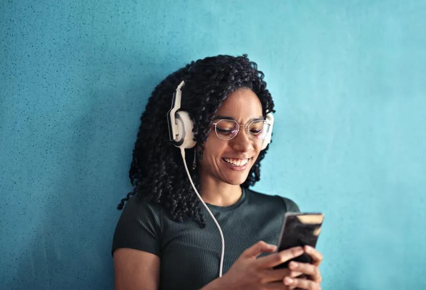 listening to upbeat music headphones