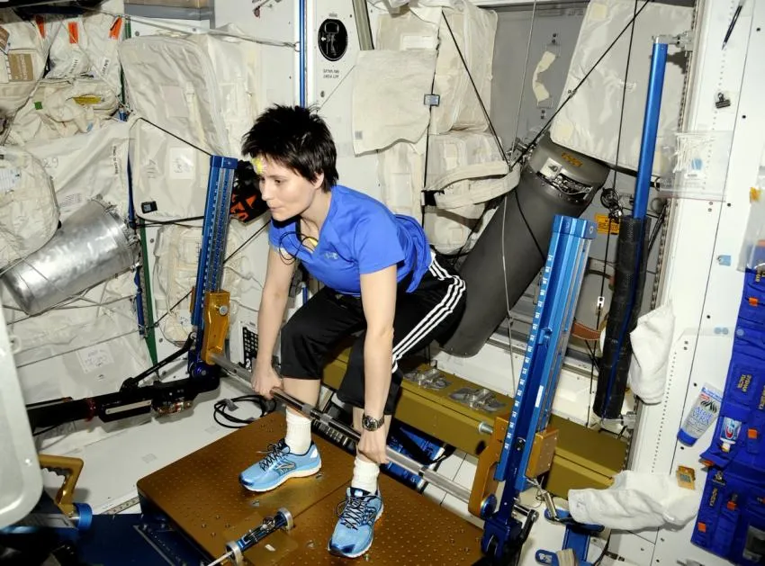 fitness and exercising to avoid muscle degradation in space