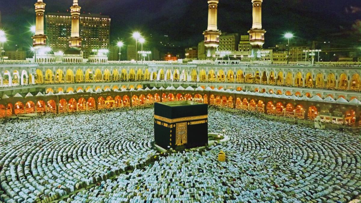 Umrah Packages 2026 UK: Affordable, Memorable, And Convenient With Haram Travel by haramtravel