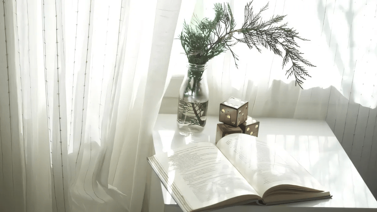 Beginner's guide to adopting minimalism: Myths, Benefits and tips by Urmikha T.O