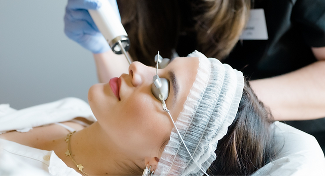 Is Enlighten Pico Genesis Suitable For Sensitive Skin? by cdynmic