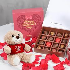 What Are Unique Valentine Day Gifts In Dubai? by bisma