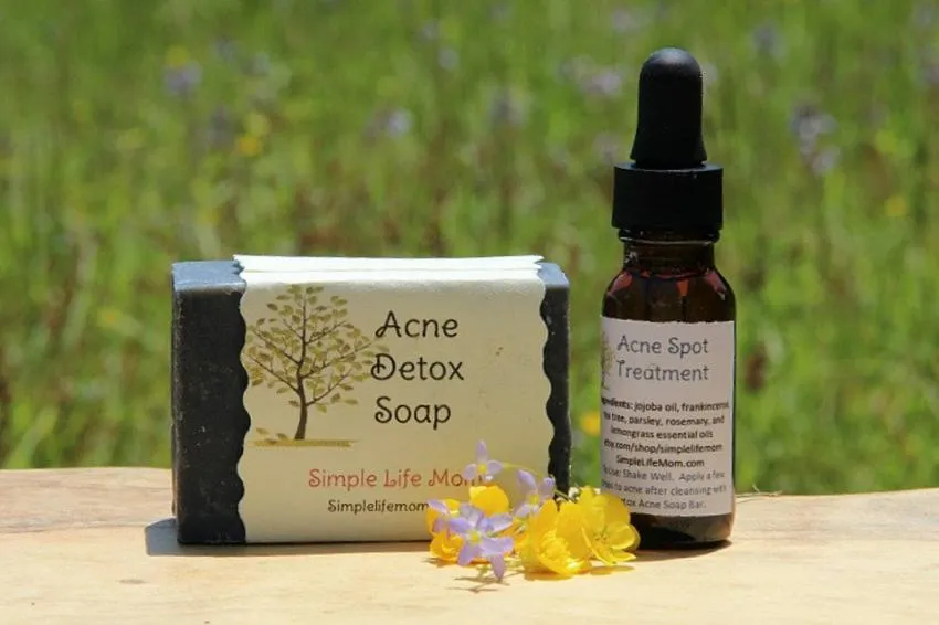 Acne Fighting Detox Set Essential oil blends for fighting acne