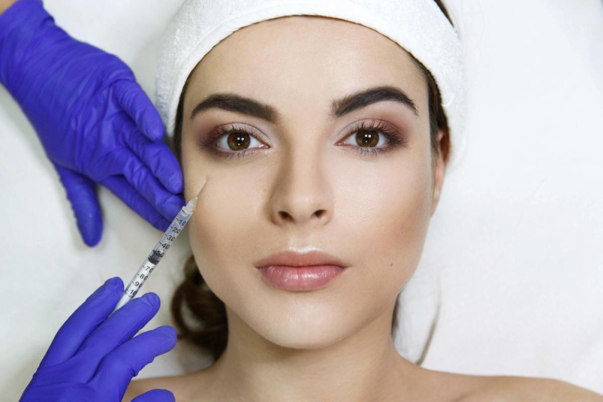 How Dermal Fillers In Aubrey Restore Youthful Volume & Smooth Wrinkles by Absolute Med Spa