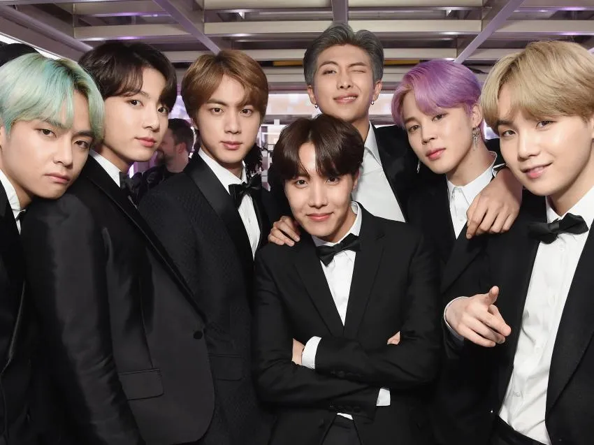 La banda BTS rockea y se divierte junta 7 reasons why bts is popular