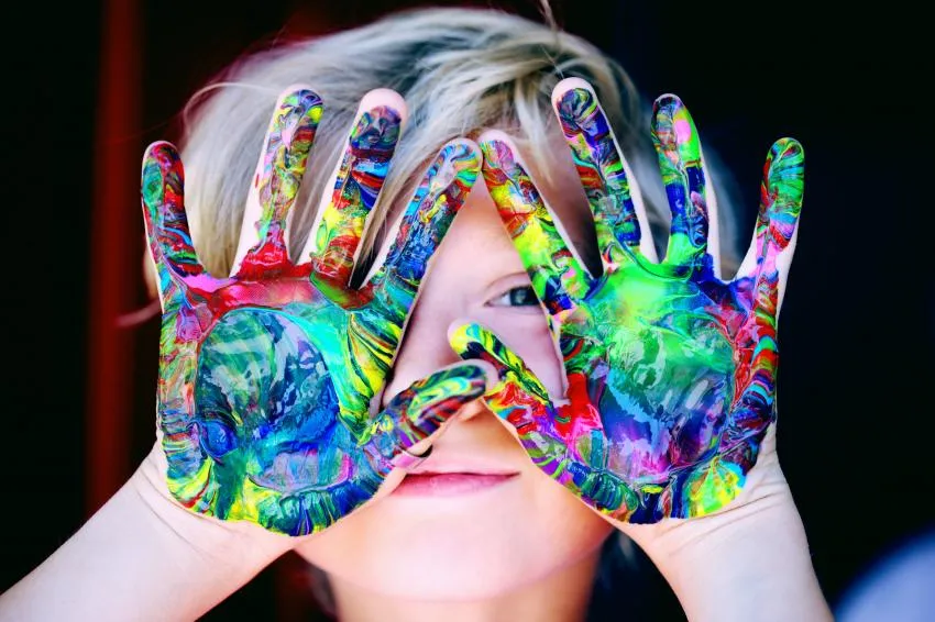 Hand Painting your wall with washable colors
