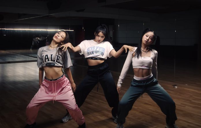 Most Creative K-pop Idea? JYP Entertainment's "Blind Package" And SM Most Creative K-pop Idea? JYP Entertainment's "Blind Package" And SM by Skye C