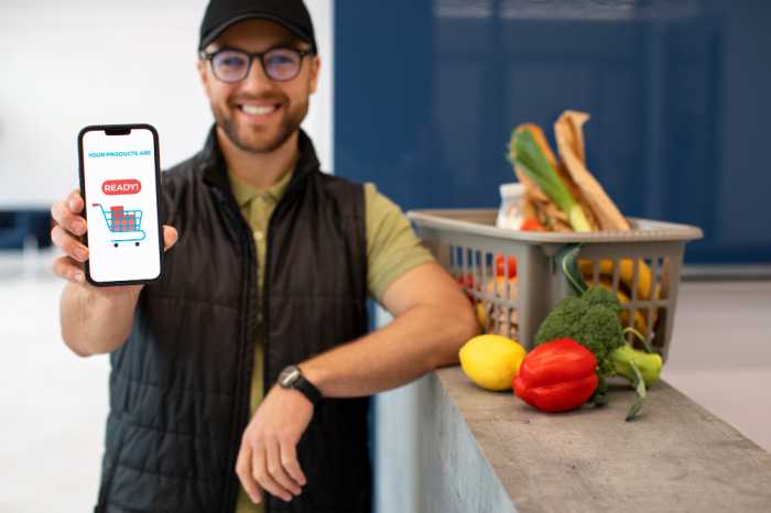 How Consumer Behavior Is Changing Food Delivery How Consumer Behavior Is Changing Food Delivery by Joyce