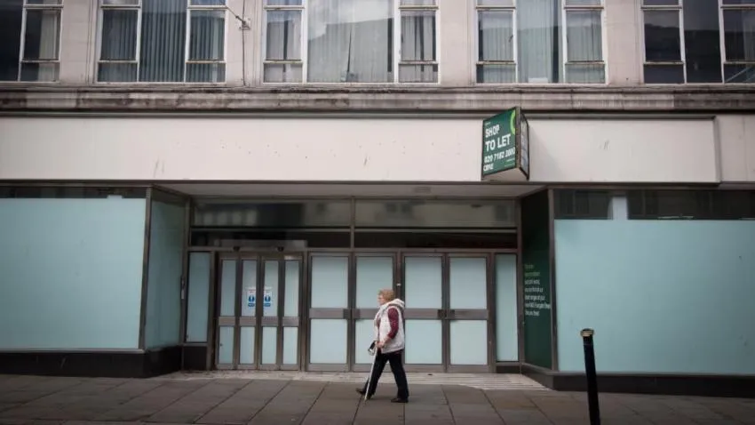 empty high street shops Empty high street shops