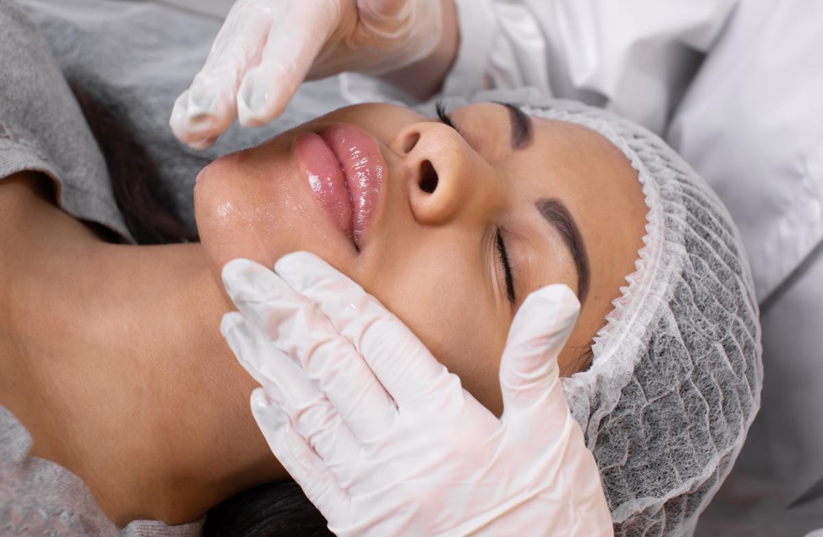 How Can Red Carpet Facial Revive Dull Complexion? by Dynamic Life Clinics