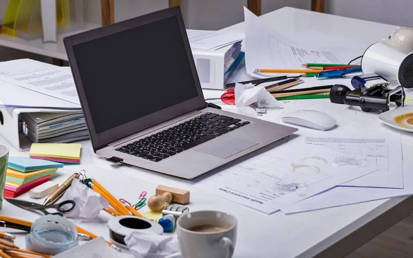 Declutter your table 