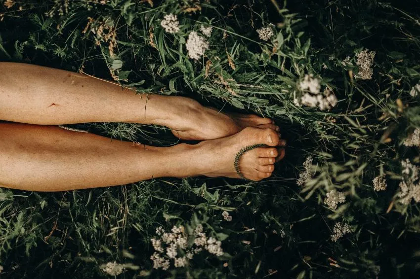 Earthing Earthing lowers anxiety
