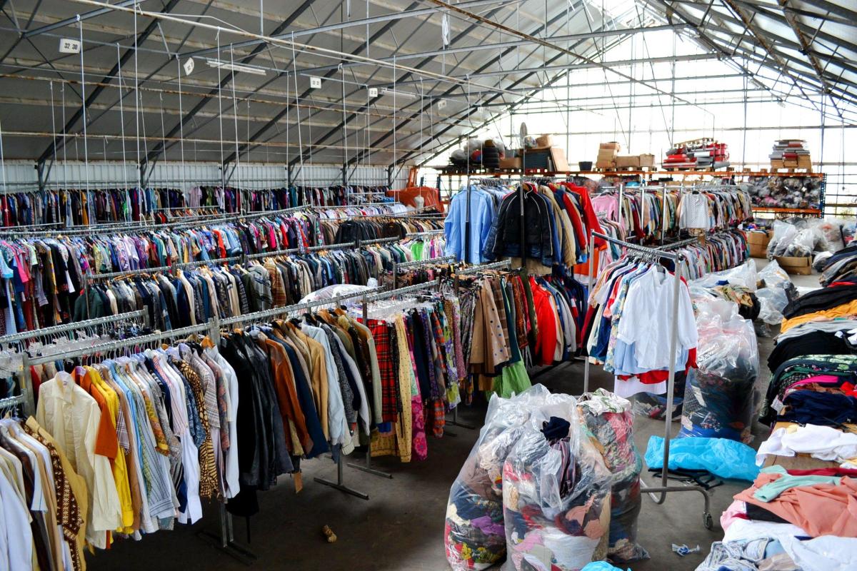 Stock Your Store Smarter: Insider Tips To Buy Clothes In Bulk For Resale Stock Your Store Smarter: Insider Tips To Buy Clothes In Bulk For Resale by Freya Parker