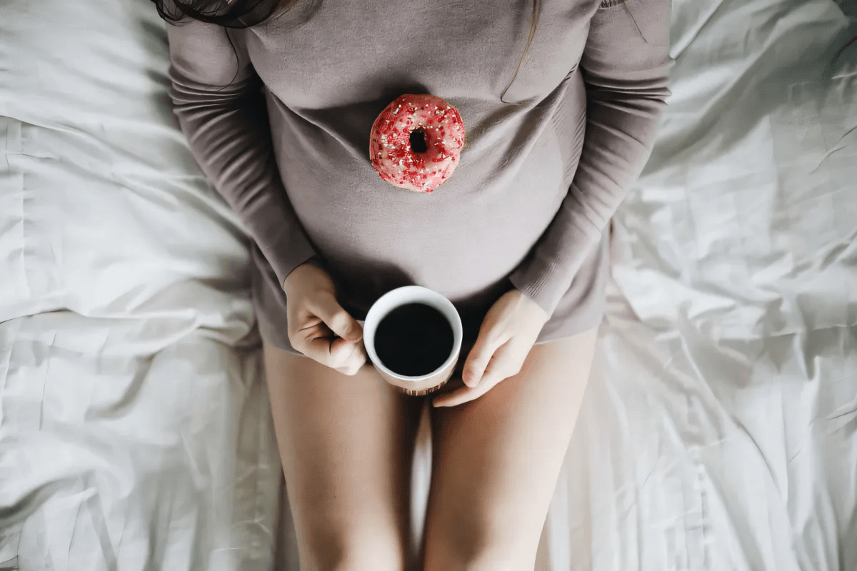 La grossesse et le travail à domicile sont en fait une bonne idée by Aastha Patangia