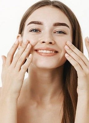 Is Skin Whitening Treatment Good For Skin? by fatimadynamic