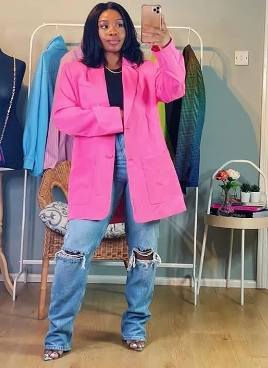 Plus size pink blazer and jeans for date night