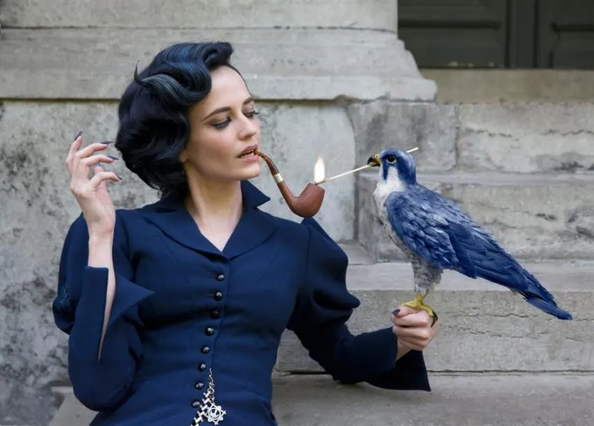 Miss Peregrine and bird form