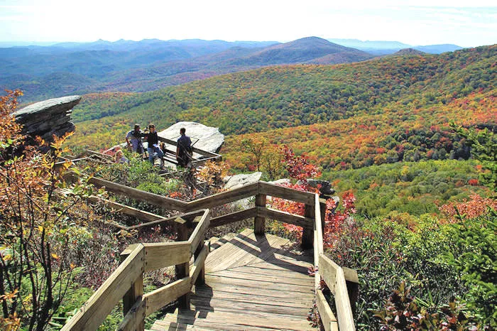 Hike the smokey mountains of the Blue Ridge Parkway