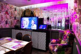 강남하이퍼블릭 가라오케: 프리미엄 노래방의 새로운 패러다임  by timdavid455