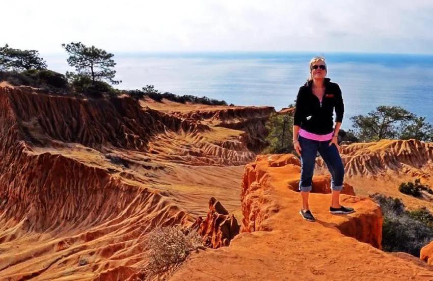 hiking in torrey pines nature reserve san diego 