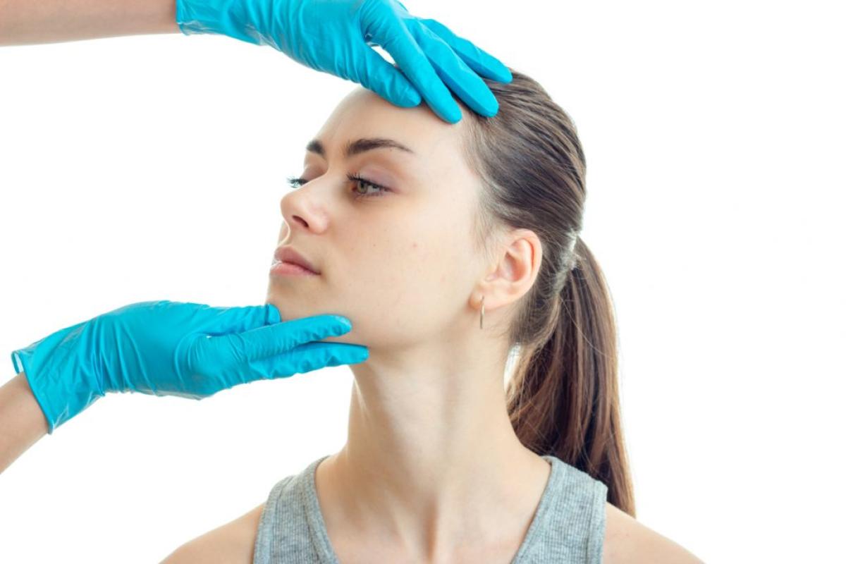 Can Rhinoplasty Straighten A Crooked Nose Bridge Fully? Can Rhinoplasty Straighten A Crooked Nose Bridge Fully? by aestheticclinicdubai6@gmail.com