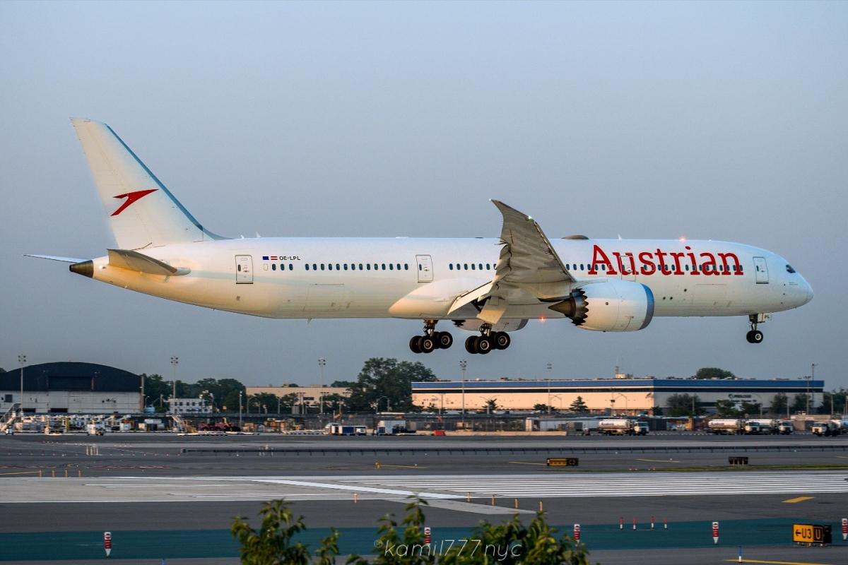 Austrian Airlines JFK Terminal – Complete Passenger Information by johnhuxley