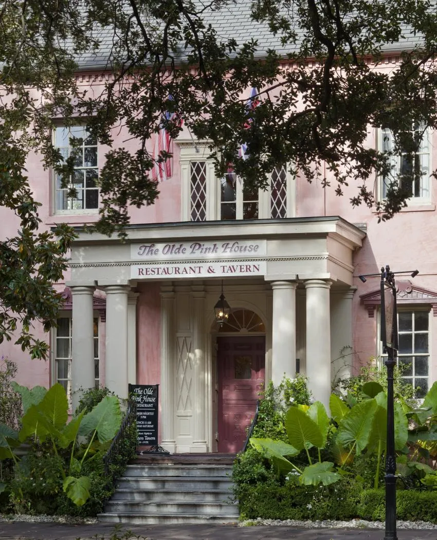 haunted Olde Pink House