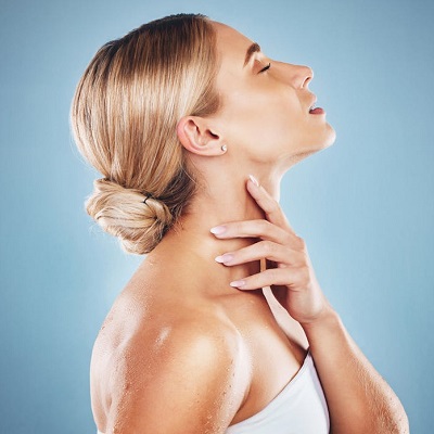 Is The Nefertiti Lift A Less Invasive And Safer Option Compared To Conventional Neck Surgery? by dynamicaesthetic