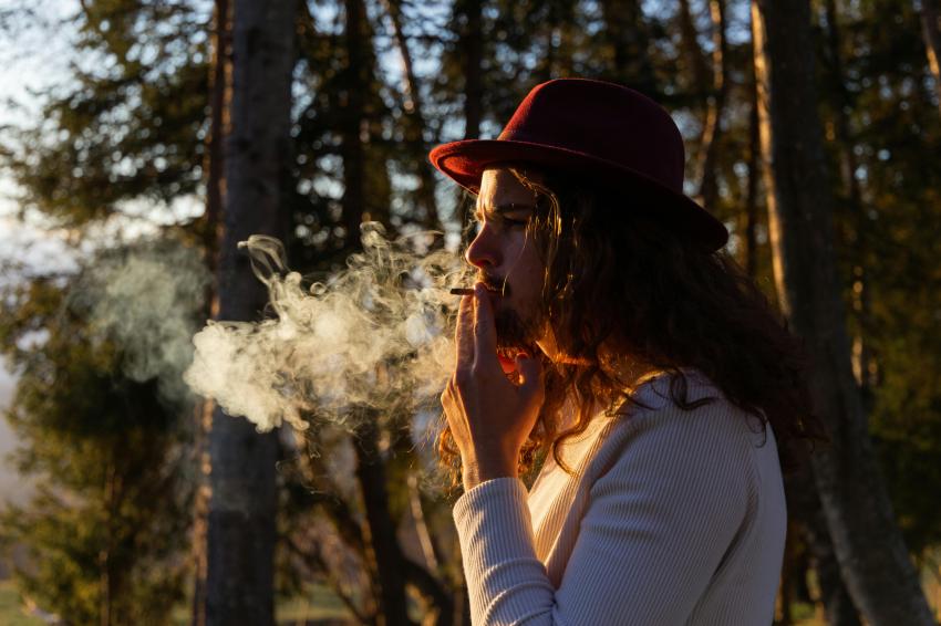 person addicted to smoking