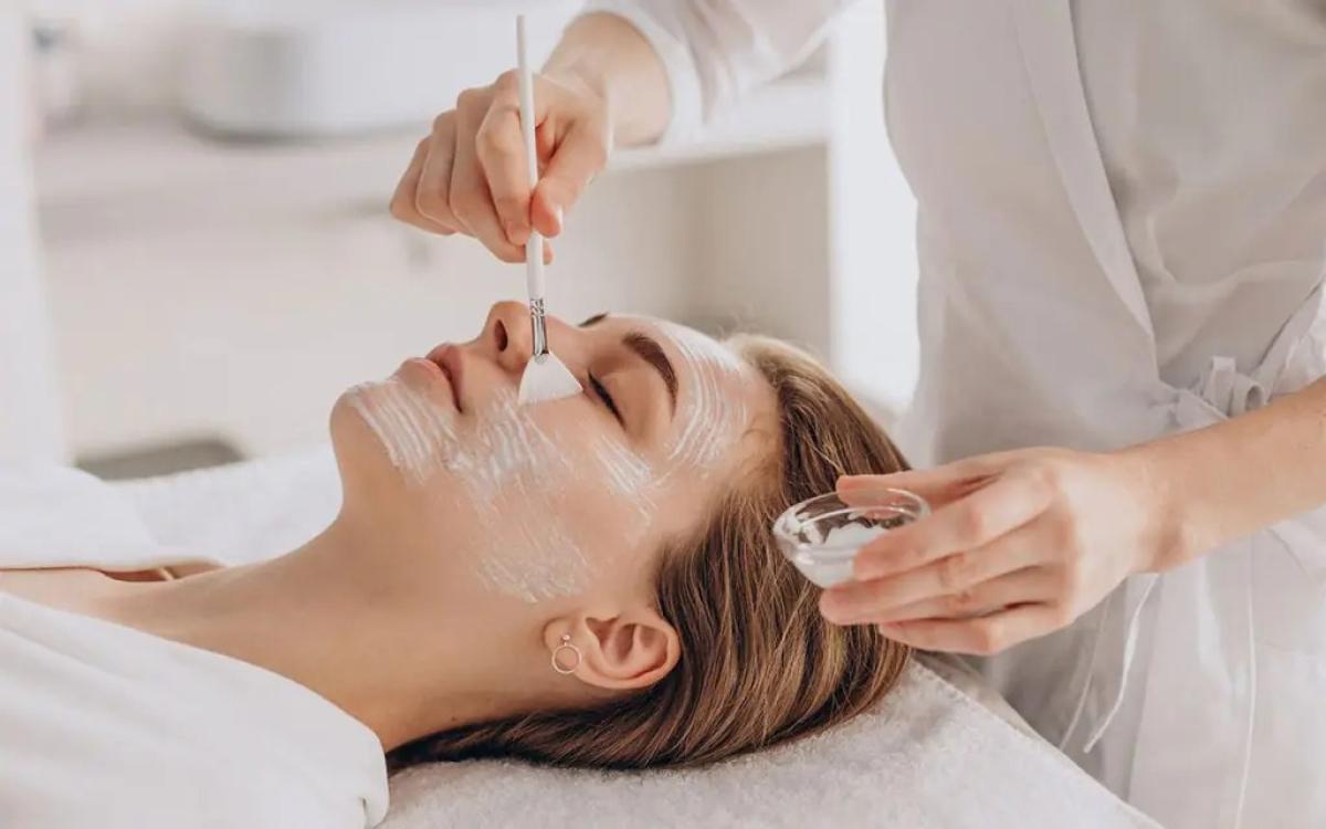 Which Age Is Best For A Chemical Peel? by glamorous