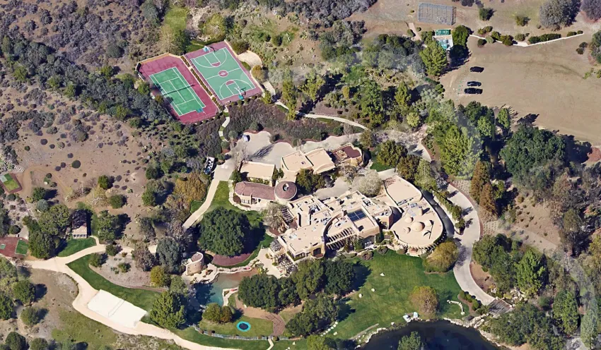 Will Smith and Jada Pinkett-Smith's Home The Smith Family Resort in Calabasas