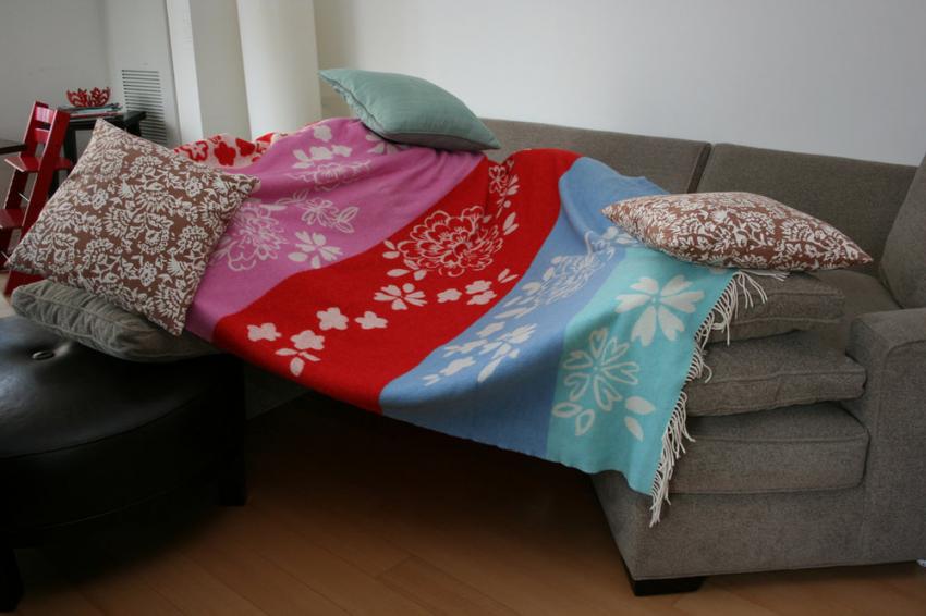 Pillow fort Pillow fort, fun things to do at home to cure boredom alone or with others