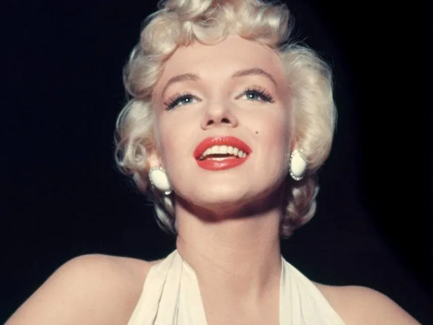 Legendary Actress Marilyn Monroe