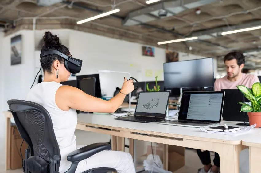 virtual reality in the office