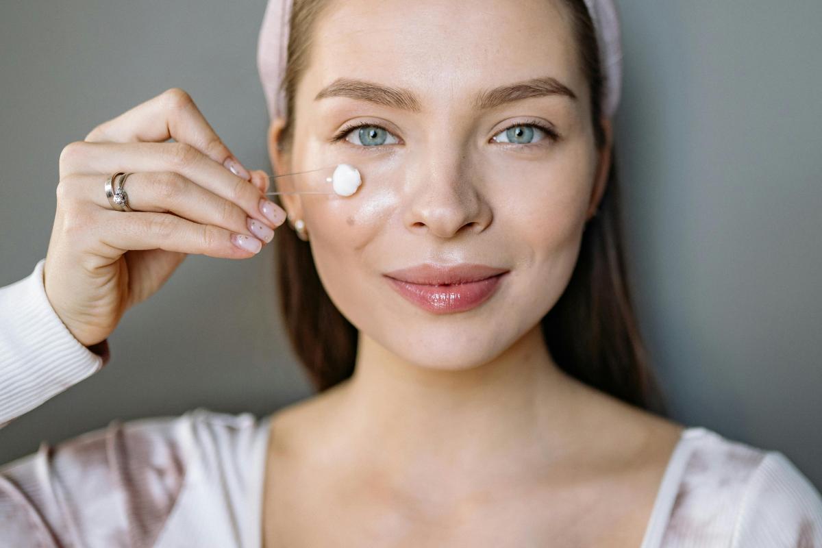 Simple Evening Rituals That Help Your Skin Look Refreshed by Holistic Horizonss