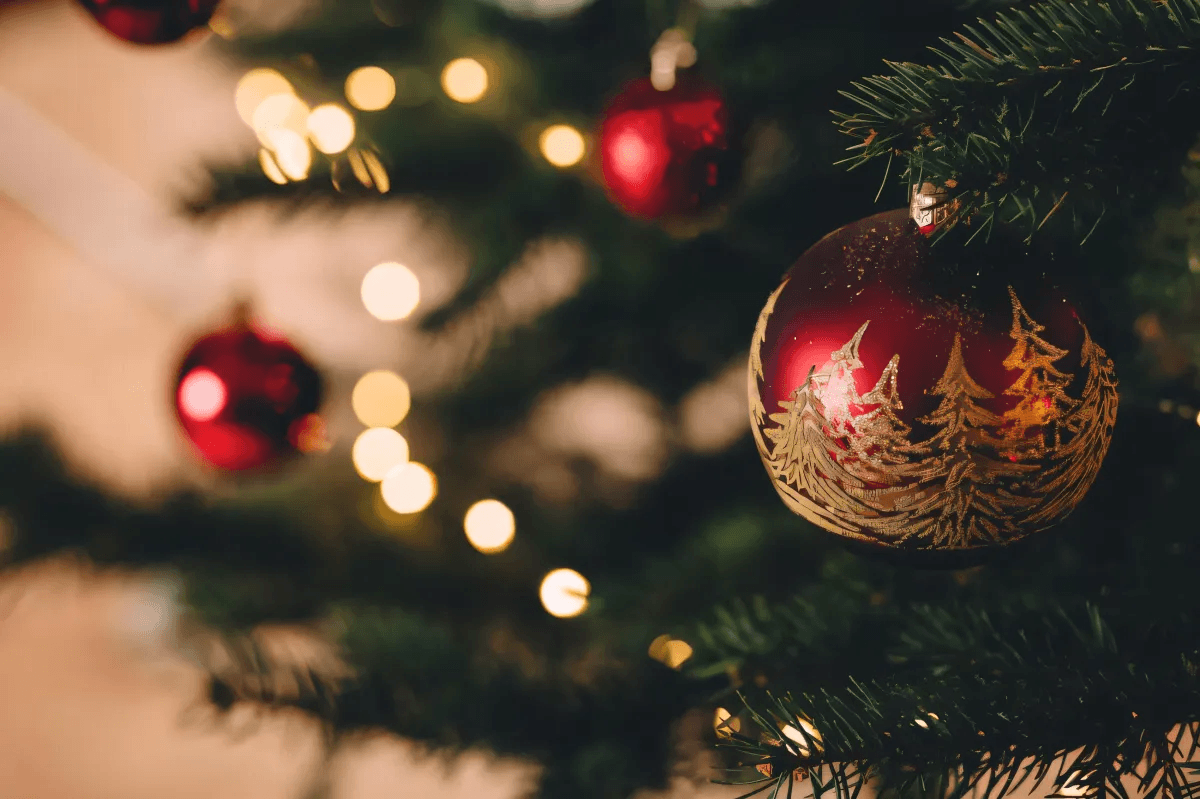 The Power Of Giving The Power Of Giving by Roxane Bossavit