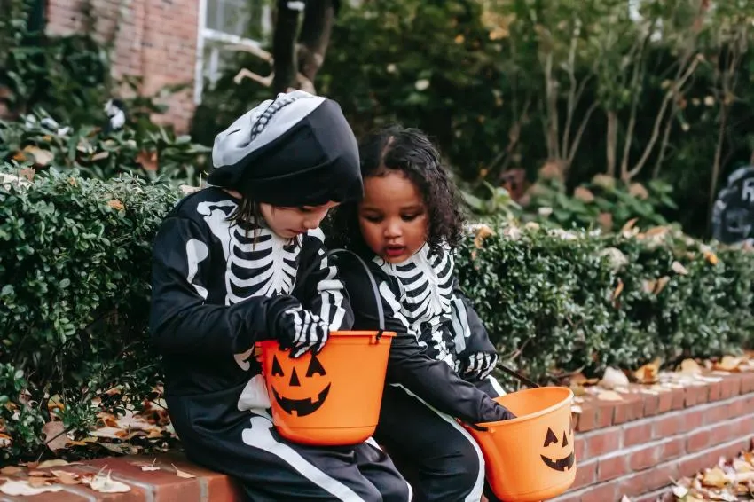 Skeleton Simple Halloween DIY costume
