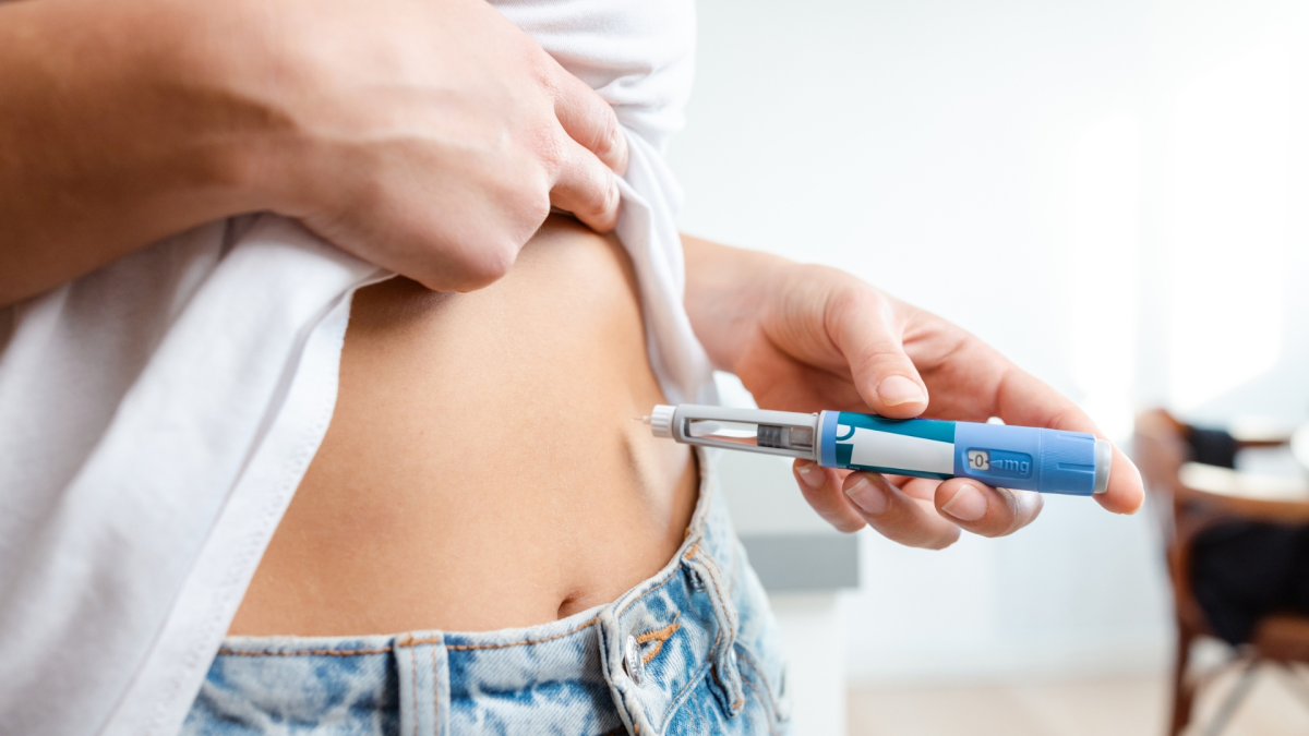 What Does Fat Injection Treatment Involve? by Ahmad Hassan