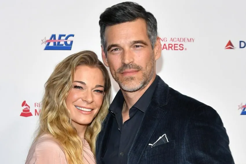 LeAnn Rimes and Eddie Cibrian country singer Leann Rimes with husband