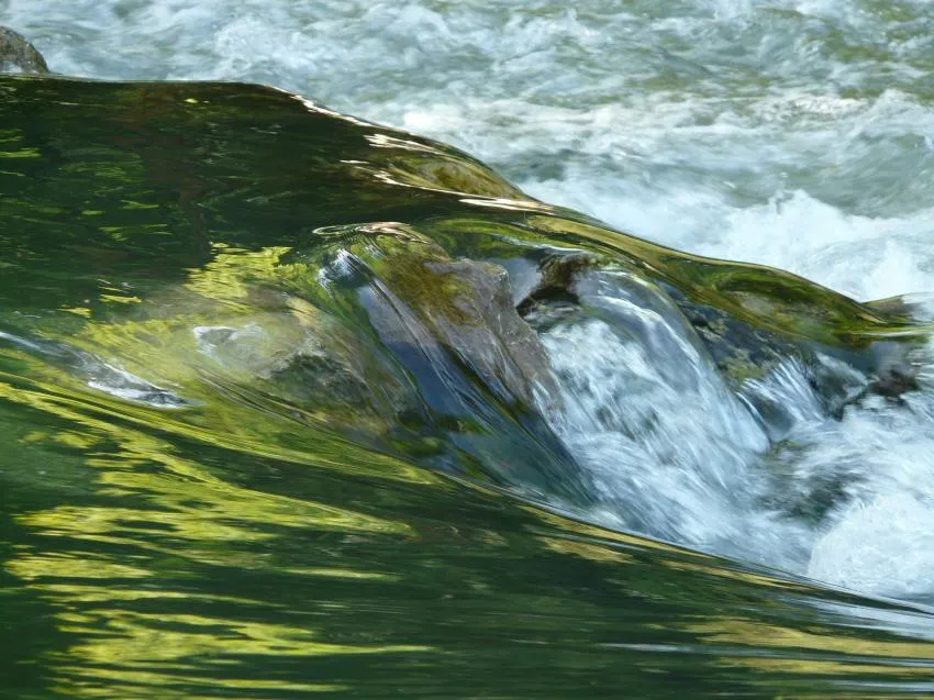 A foaming stream 