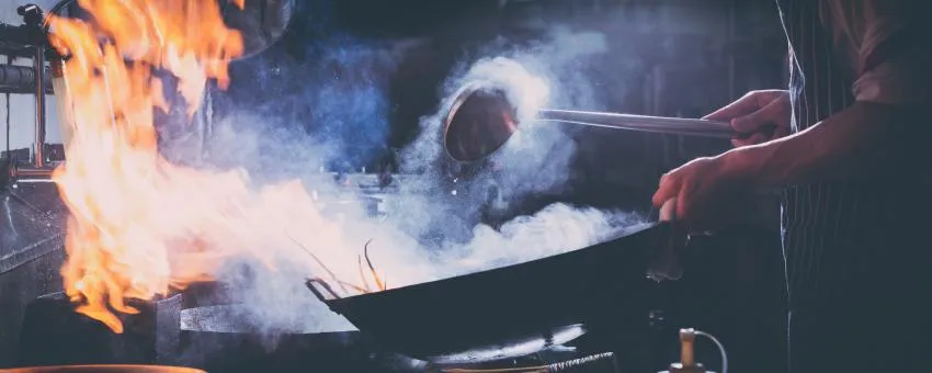 Los trabajos de cocina no pagan mucho Restaurant Cooking