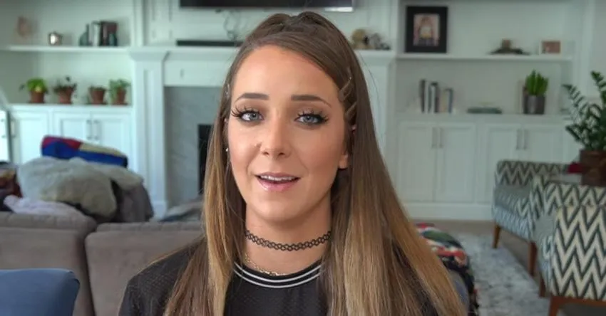 Jenna Marble cancelled herself Jenna Marbles left the internet after cancelling herself
