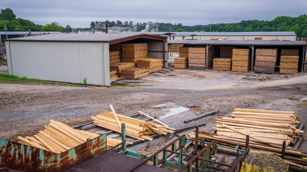 Types Of Lumber Used In Construction Types Of Lumber Used In Construction by Saige Adelynn